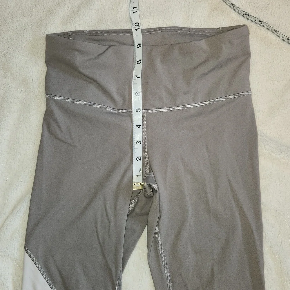 lululemon athletica Speed Wunder Gray & White Colorblock Leggings Women's Size 6
